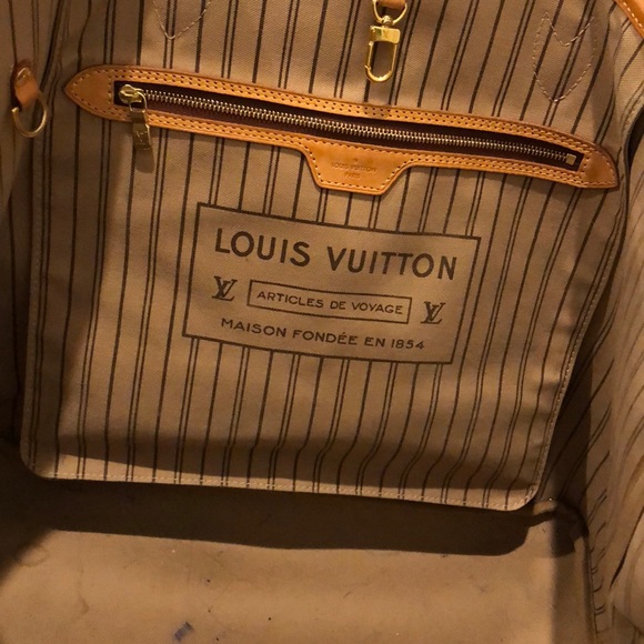 SOLD Louis Vuitton Neverfull GM - Picture 3 of 7